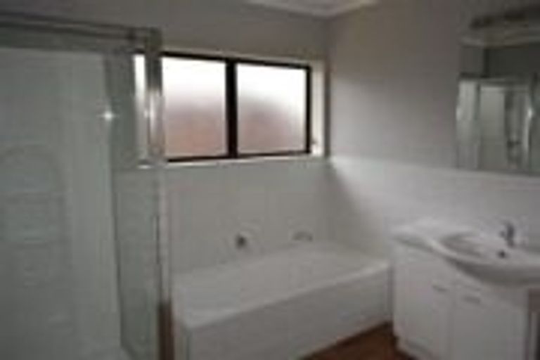 Photo of property in 13b Nelson Street, Papakura, 2110