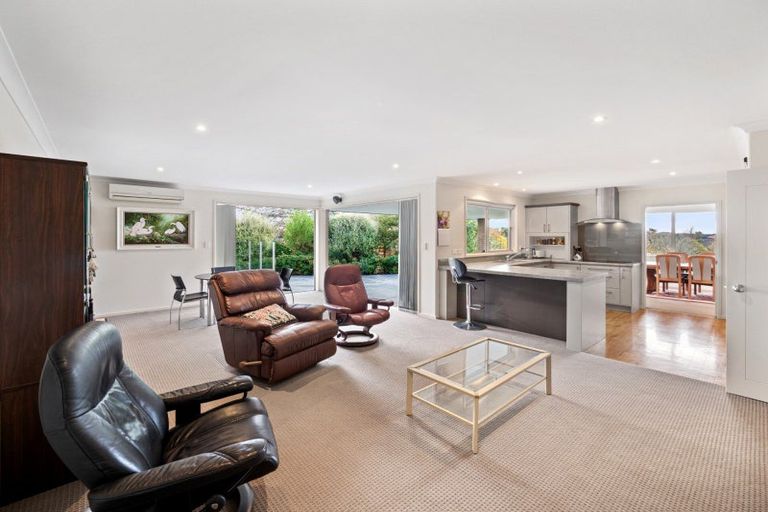 Photo of property in 82 Merriman Place, Pyes Pa, Tauranga, 3112