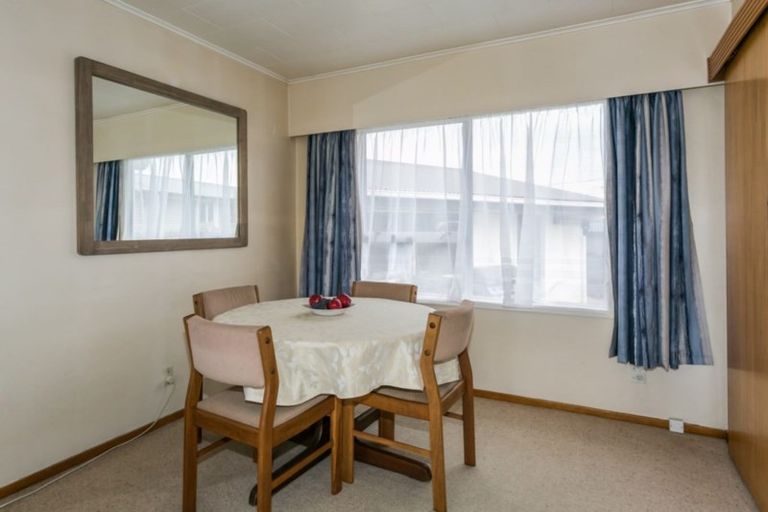 Photo of property in 2 Galway Street, Tamatea, Napier, 4112