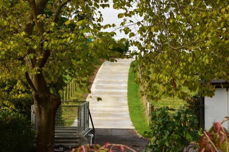 Photo of property in 67 Conroy Road, Glenbrook, Waiuku, 2681