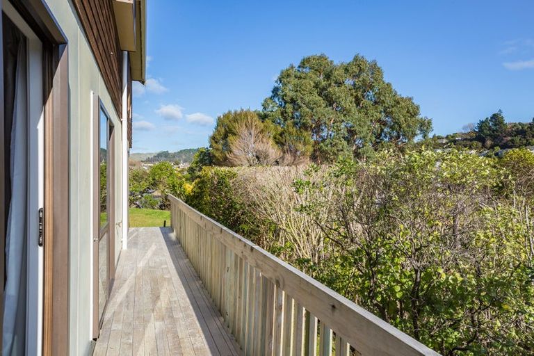 Photo of property in 29 Observatory Close, Whitby, Porirua, 5024
