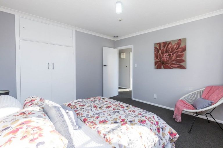 Photo of property in 16 Joseph Grove, Elderslea, Upper Hutt, 5018