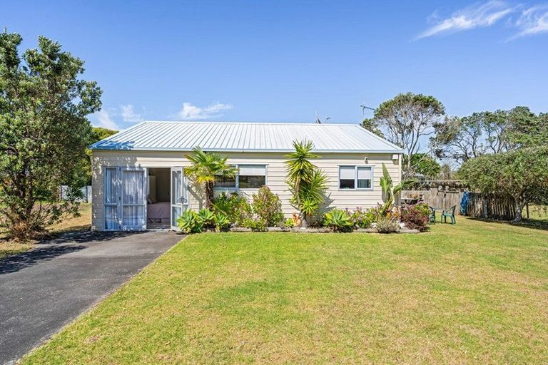 Photo of property in 56 Bream Bay Drive, Ruakaka, 0116