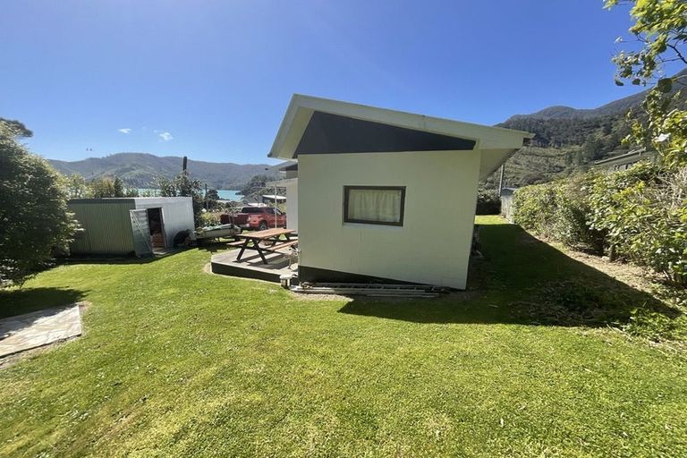 Photo of property in 22 Old Mill Road, Okiwi Bay, 7193