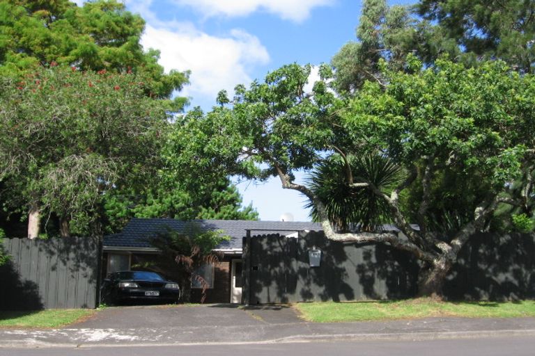 Photo of property in 94 Solar Road, Glen Eden, Auckland, 0602