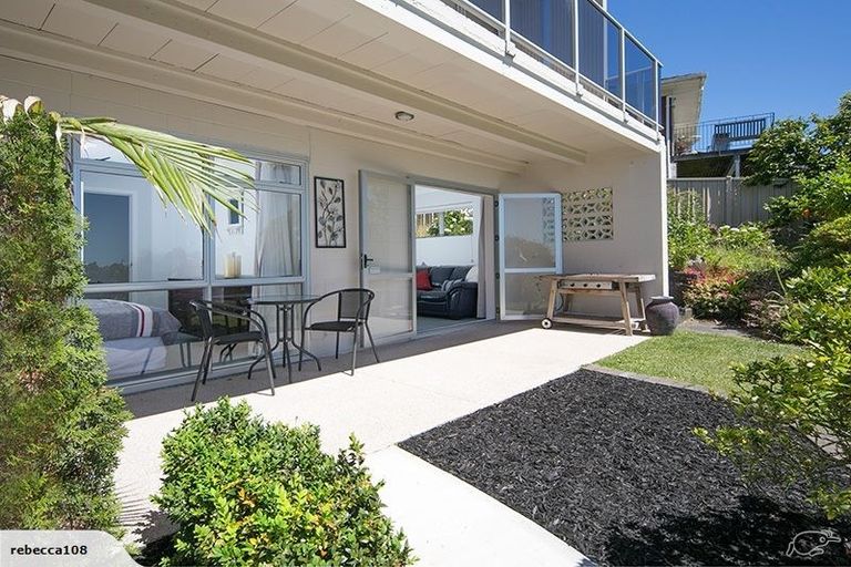 Photo of property in 10 Theodora Place, Mairangi Bay, Auckland, 0630