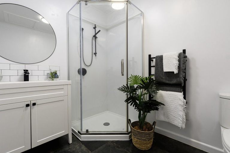 Photo of property in 1/121 Sixteenth Avenue, Tauranga South, Tauranga, 3112