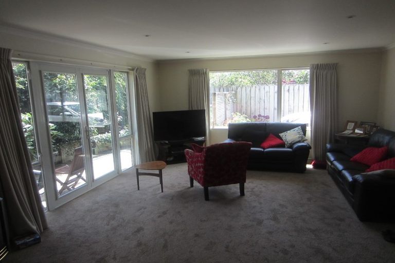 Photo of property in 53b Oxford Street, Tawa, Wellington, 5028