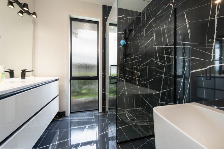 Photo of property in 22 Terry Came Drive, Cambridge, 3434