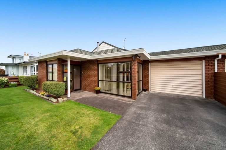 Photo of property in 335b High Street, Hawera, 4610