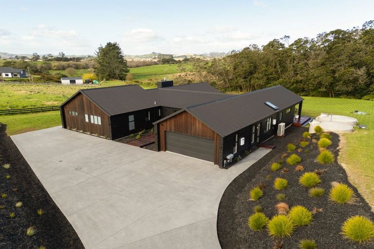 Photo of property in 18 Cellar Close, Te Kauwhata, 3782