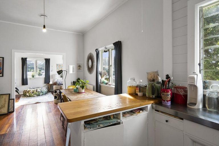 Photo of property in 6 Blythe Street, Berhampore, Wellington, 6023