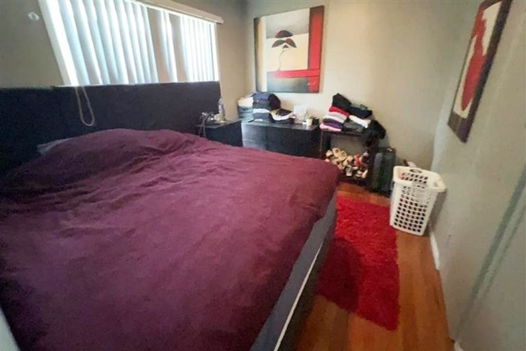 Photo of property in 33a Cambridge Terrace, Papatoetoe, Auckland, 2025