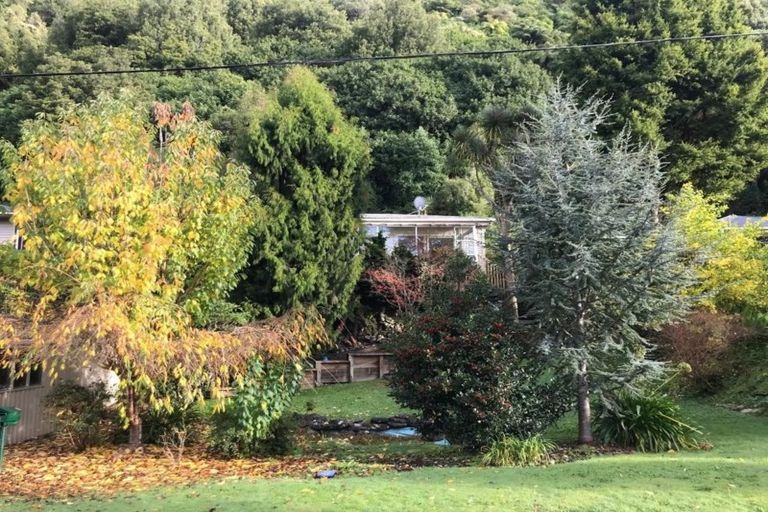 Photo of property in 20 Bridge Road, Birchville, Upper Hutt, 5018