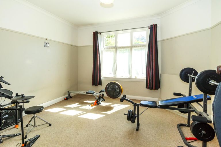 Photo of property in 194 North Street, West End, Timaru, 7910