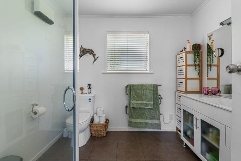 Photo of property in 3 Tawavale Street, Pukehangi, Rotorua, 3015