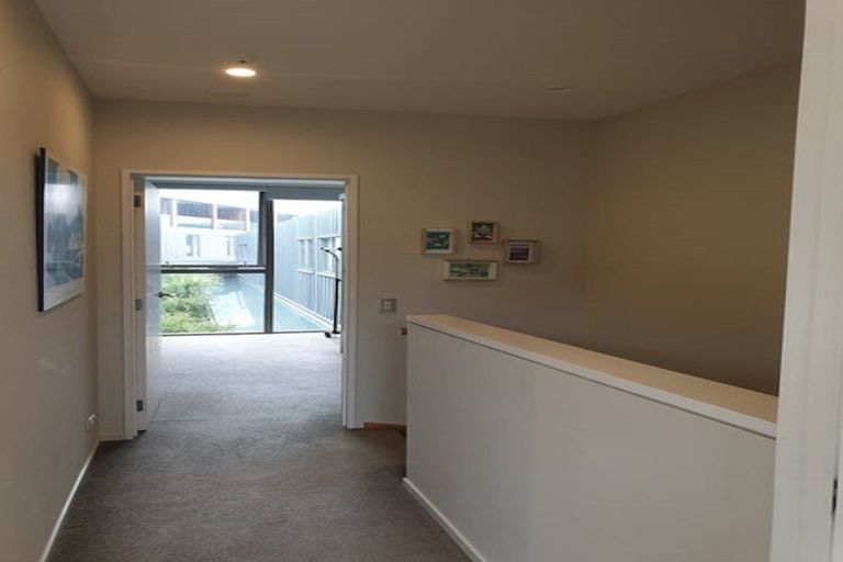 Photo of property in Patent 326 Apartments, 103h/326 Evans Bay Parade, Hataitai, Wellington, 6021