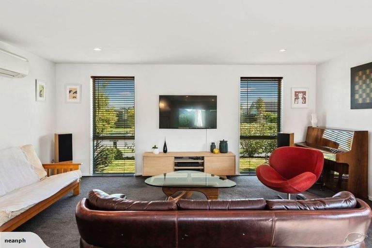 Photo of property in 28 Gosling Crescent, Halswell, Christchurch, 8025