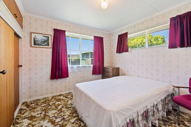 Photo of property in 25 Knights Grove, Otaki, 5512