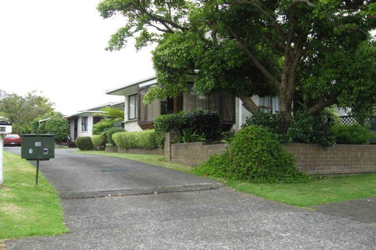 Photo of property in 1/30 Waterlea Avenue, Mangere Bridge, Auckland, 2022