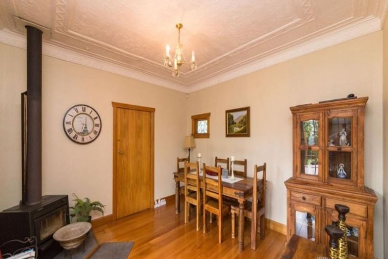 Photo of property in 68 Rangitane Street, Palmerston North, 4414