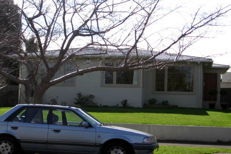 Photo of property in 142 Buick Crescent, Awapuni, Palmerston North, 4412
