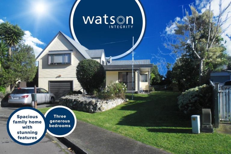 Photo of property in 7 Hurworth Grove, Waikanae, 5036