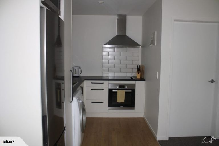 Photo of property in 47 Peregrine Falcon Road, Mount Creighton, Queenstown, 9371