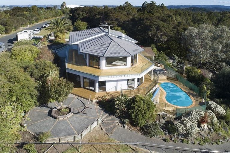 Photo of property in 2 Kauri Drive, Sandspit, Warkworth, 0982