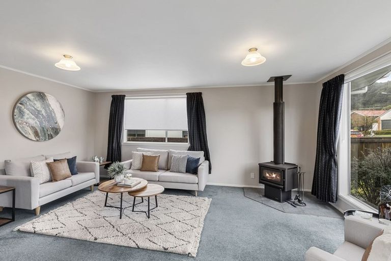 Photo of property in 11 Karamea Grove, Wainuiomata, Lower Hutt, 5014