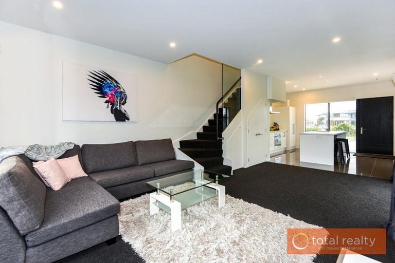 Photo of property in 6 Noodlum Way, Halswell, Christchurch, 8025