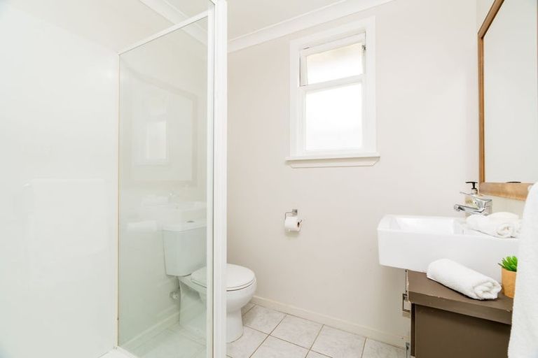 Photo of property in 489 Kaikorai Valley Road, Bradford, Dunedin, 9011