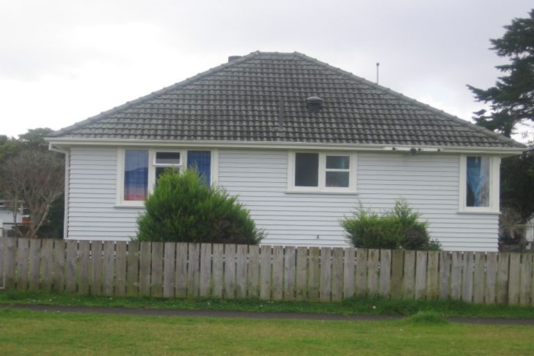Photo of property in 8 Mckinnon Crescent, Otangarei, Whangarei, 0112