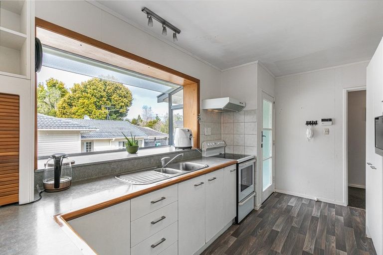 Photo of property in 6 Cotton Place, Opaheke, Papakura, 2113