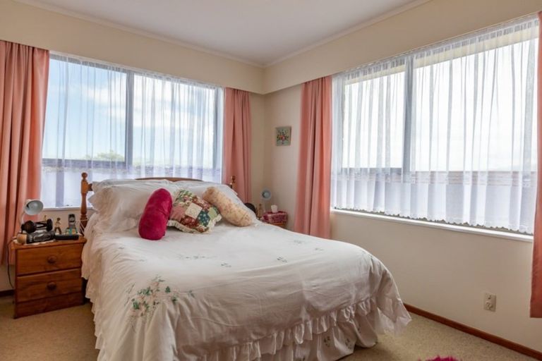 Photo of property in 58 Pope Street, Camborne, Porirua, 5026