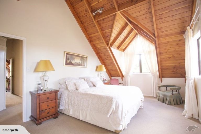 Photo of property in 72 Crows Road, Swanson, Auckland, 0614