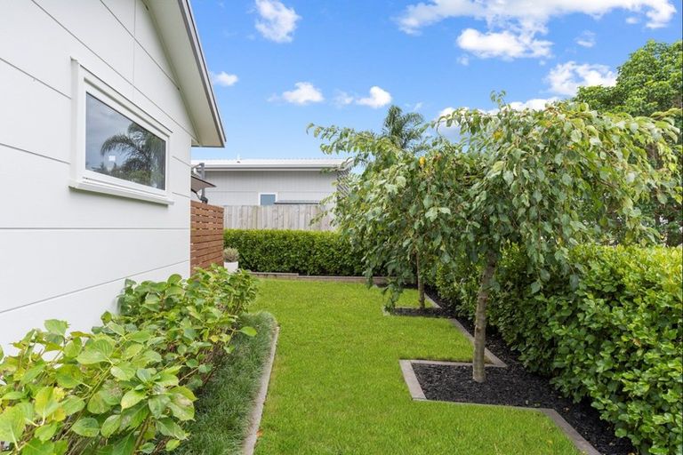 Photo of property in 22 Rire Hau Lane, Pyes Pa, Tauranga, 3112