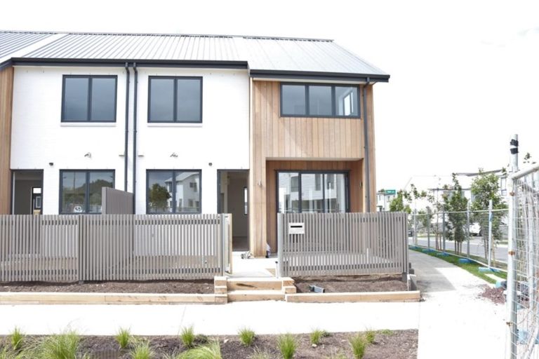 Photo of property in 30 Fenchurch Street, Redwood, Christchurch, 8051