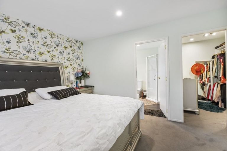 Photo of property in 24/19 Glencarron Place, Bethlehem, Tauranga, 3110