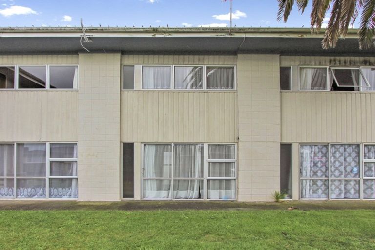 Photo of property in 8/10 Deere Avenue, Fenton Park, Rotorua, 3010