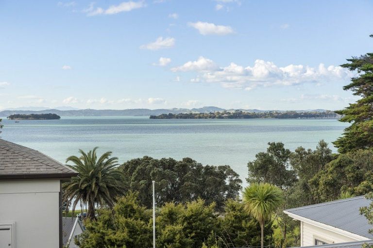 Photo of property in 17 Sea View Terrace, Cockle Bay, Auckland, 2014