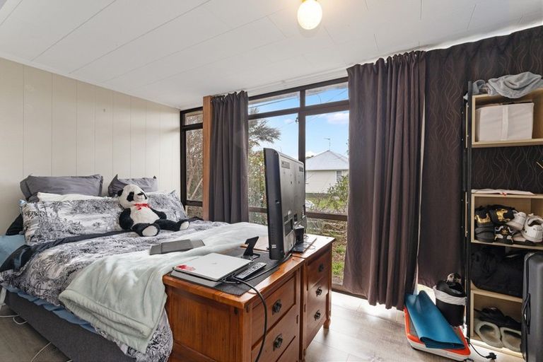 Photo of property in 16 Eatwell Avenue, Paraparaumu Beach, Paraparaumu, 5032