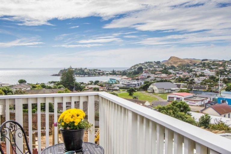Photo of property in 71 Matatiro Street, Titahi Bay, Porirua, 5022