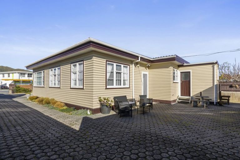 Photo of property in 843 High Street, Boulcott, Lower Hutt, 5011