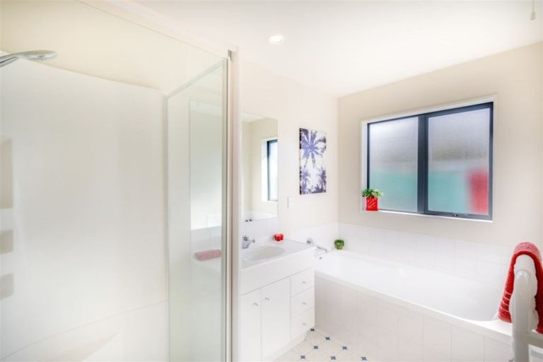 Photo of property in 30 Rushmore Drive, Belfast, Christchurch, 8051