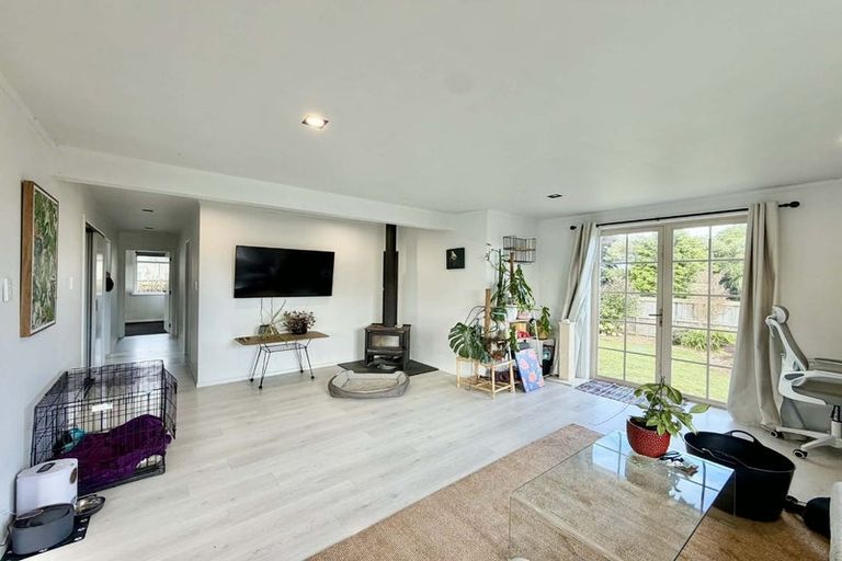 Photo of property in 5 Konini Street, Inglewood, 4330