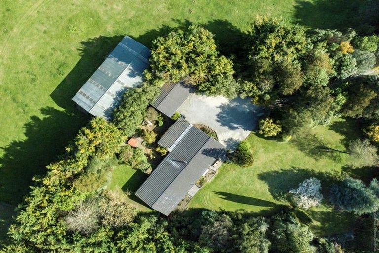 Photo of property in 2614 West Coast Road, Kirwee, Darfield, 7571