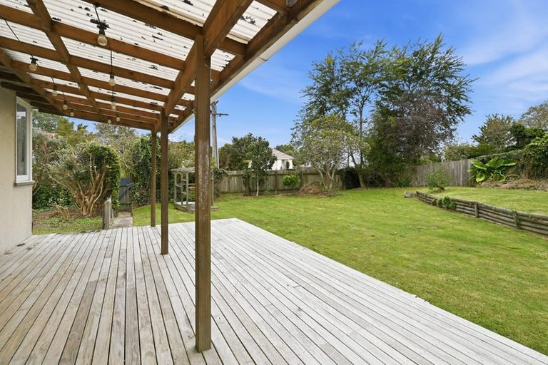 Photo of property in 2 Puriri Crescent, Hillcrest, Rotorua, 3015