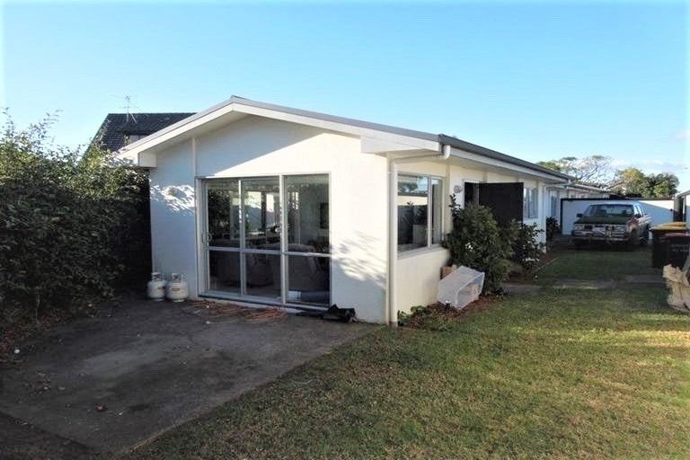 Photo of property in 1/3 Tweed Street, Mount Maunganui, 3116