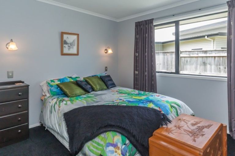 Photo of property in 7 Oxnam Place, Foxton Beach, Foxton, 4815